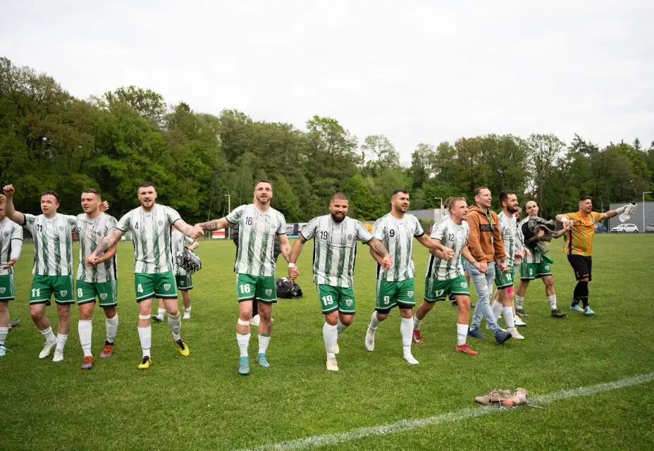 Kanonáda na domácí půdě! Nebory odjížděly ze Šumbarku s šestigólovým přídělem