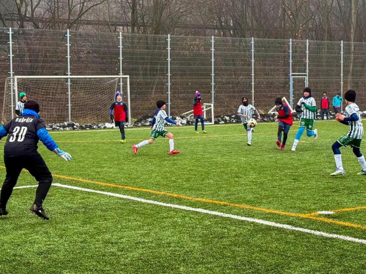 Mladší žáci v zimní přípravě: Cenná lekce proti Hlubině